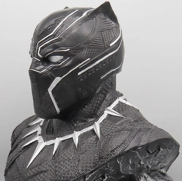 Black Panther Bust – Angle