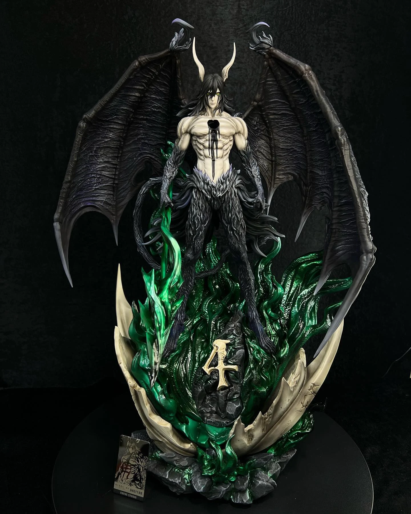Ulquiorra Segunda Etapa display base