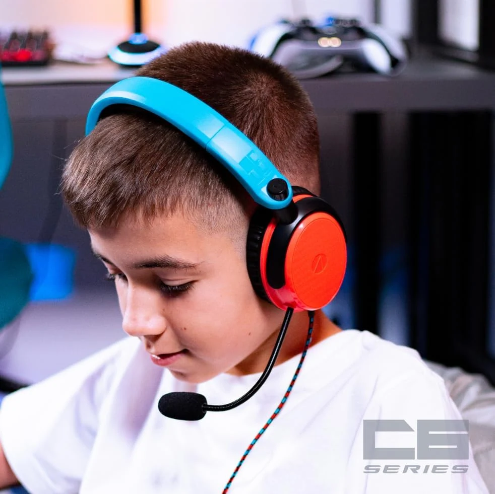 STEALTH C6-100 Wired Gaming headset -Neon Blue & Red