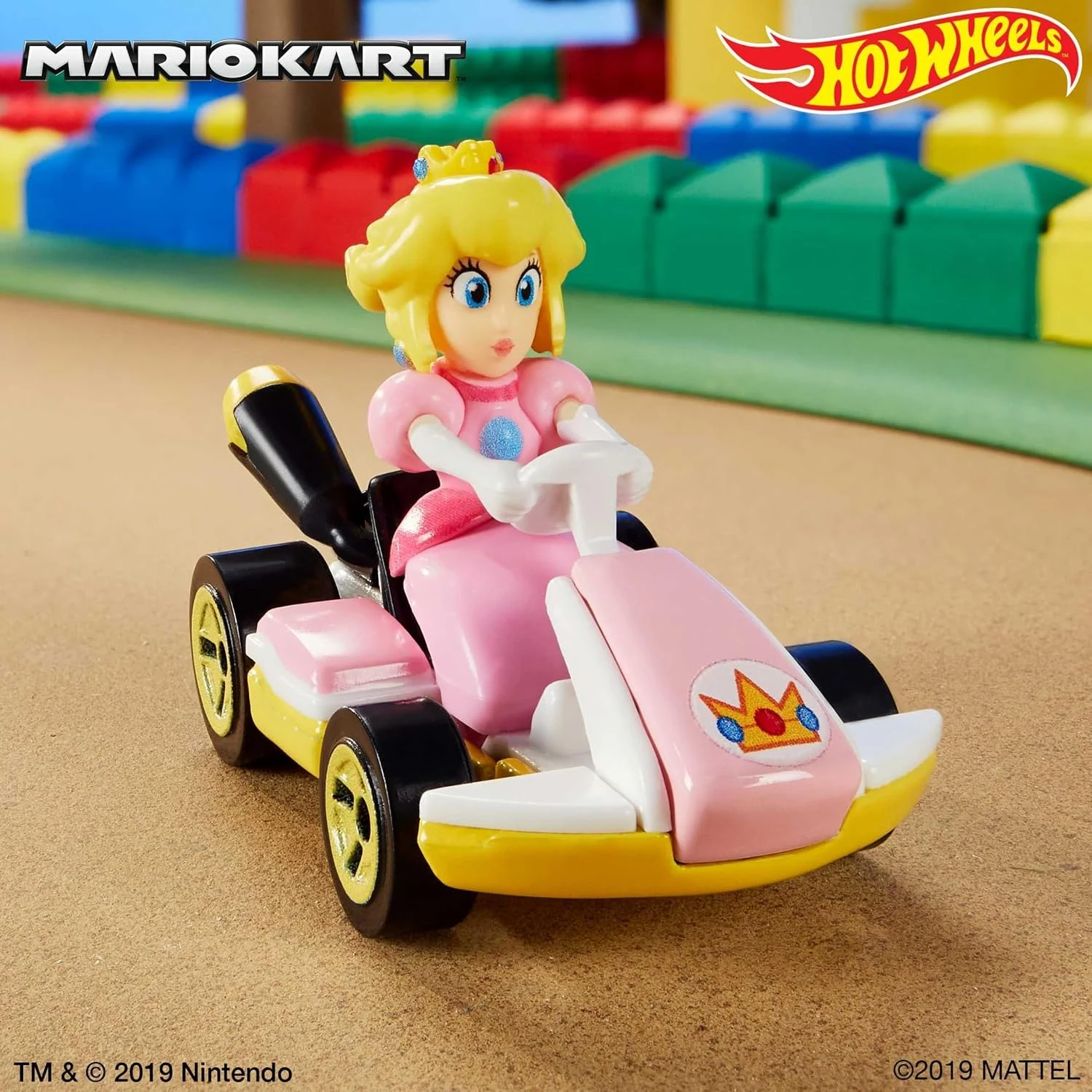 عربة ماتيل هوت ويلز ماريو كارت Princess Peach Standard Kart GBG28
