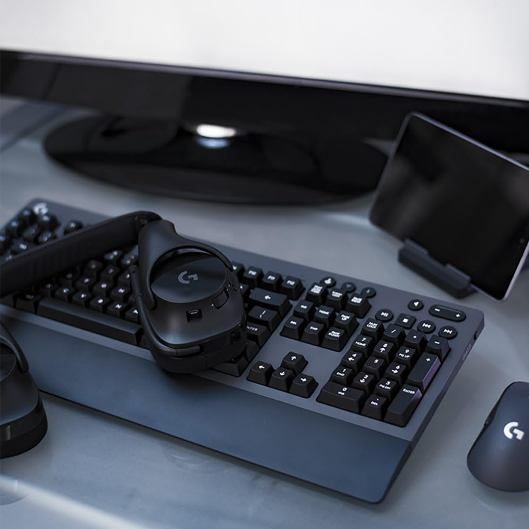 سماعة جيمنج لوجيتك G533 لاسلكية