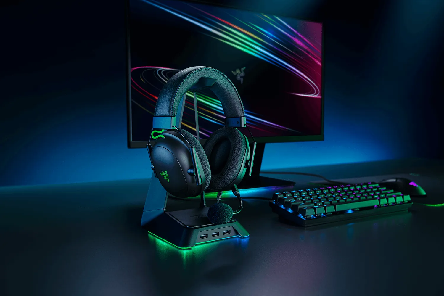 Razer BlackShark V2 Gaming Headset + USB Sound Card