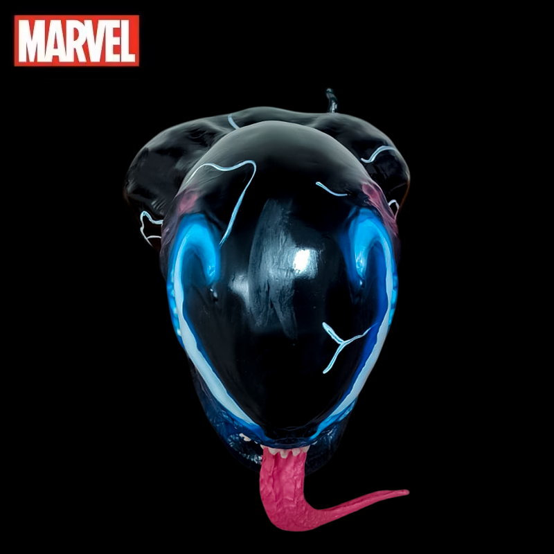 Deadly Guardian Venom figure styling