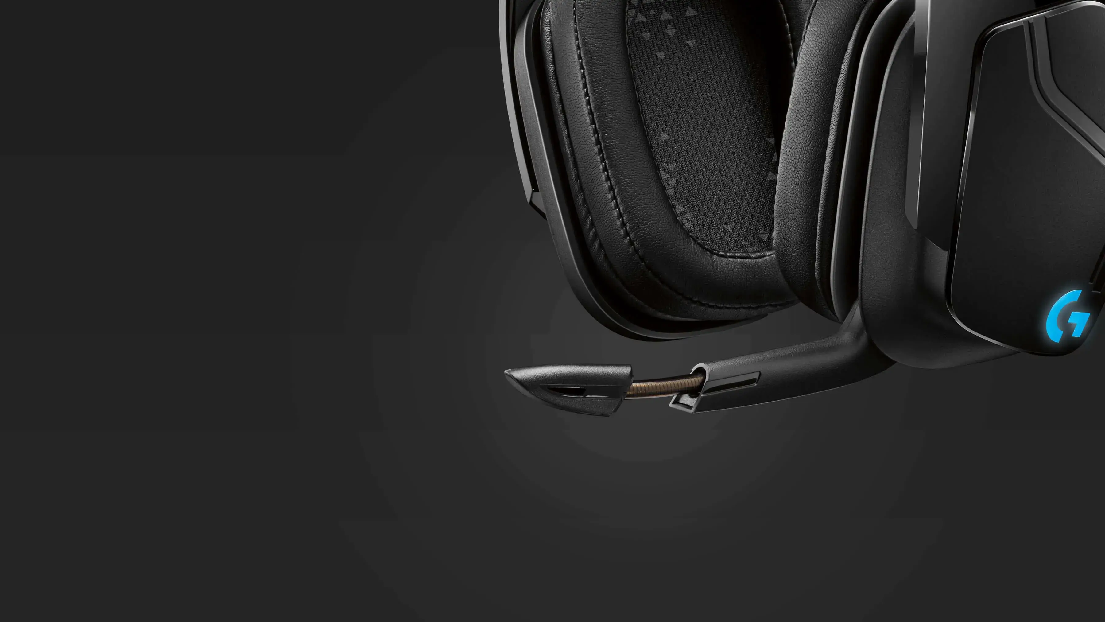 Logitech G935 Wireless Gaming Headphone