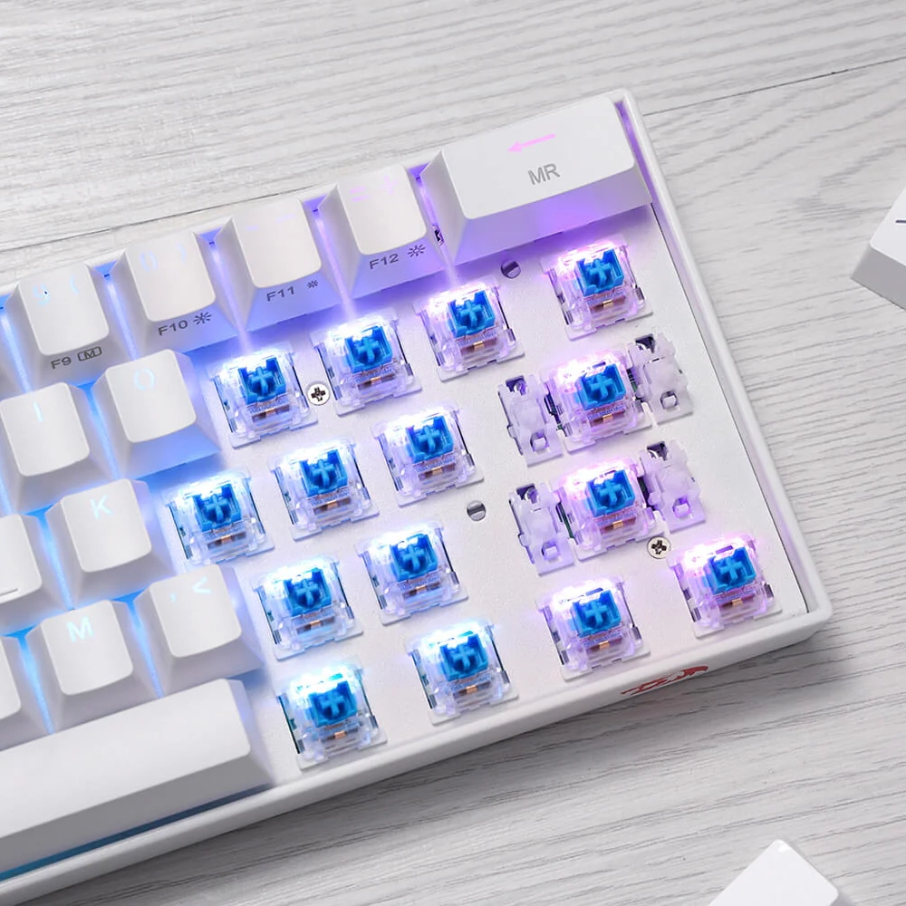 ريدراجون K530W برو كيبورد RGB - بلو سويتش - أبيض