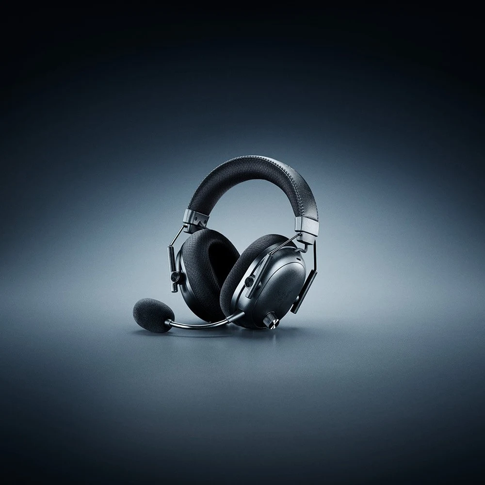 Razer BlackShark V3 Pro Wireless Gaming Headset - Black
