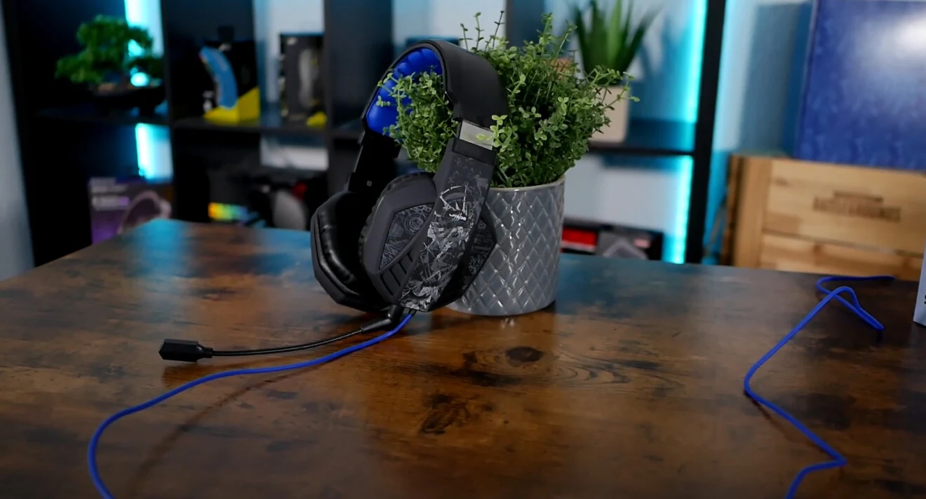 uRage SoundZ 310 Wired Stereo Gaming Headset – Black