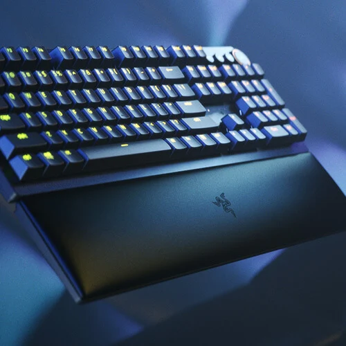 RAZER Huntsman V2 - Linear Optical (Red Switch Keyboard)