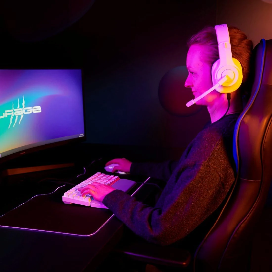 URage SoundZ 100 V2 Wired Gaming Headset – White