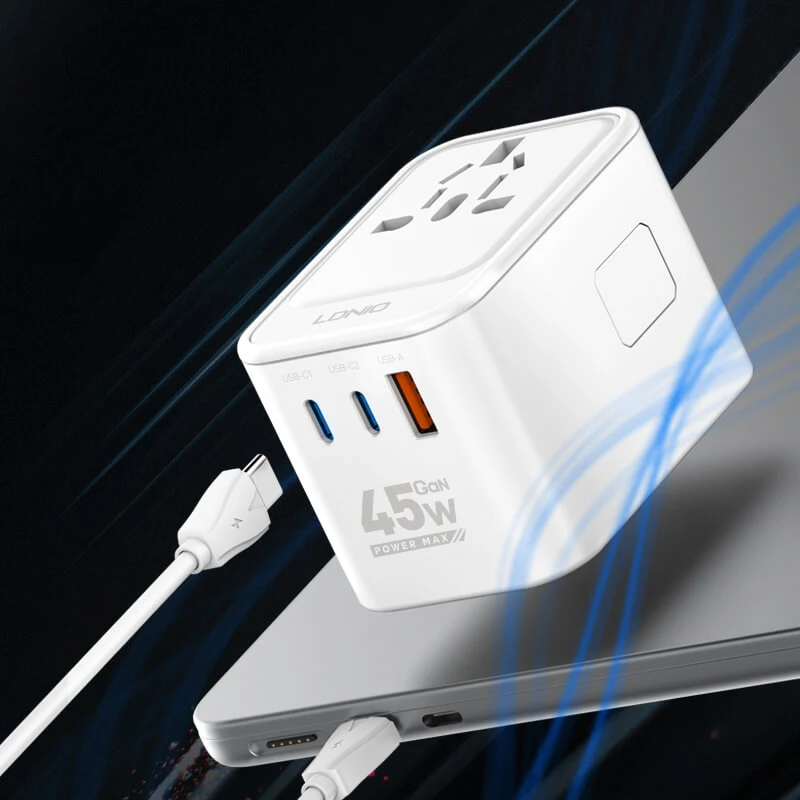 LDNIO Z8 GaN Universal Travel Adapter 45W 3 USB Ports