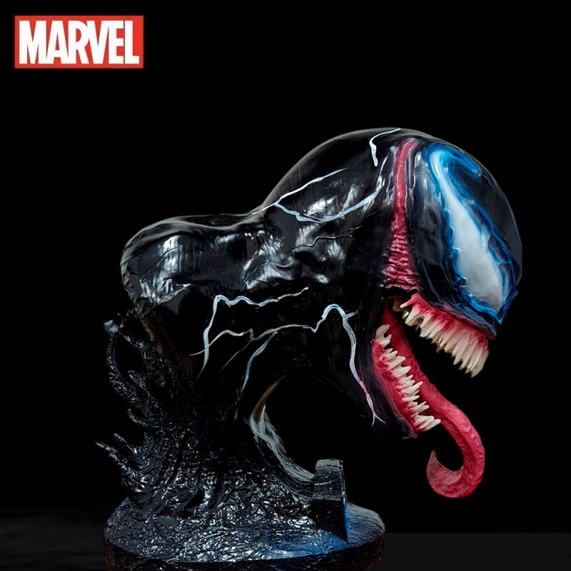 Marvel Venom Deadly Guardian Bust Figure closing visual