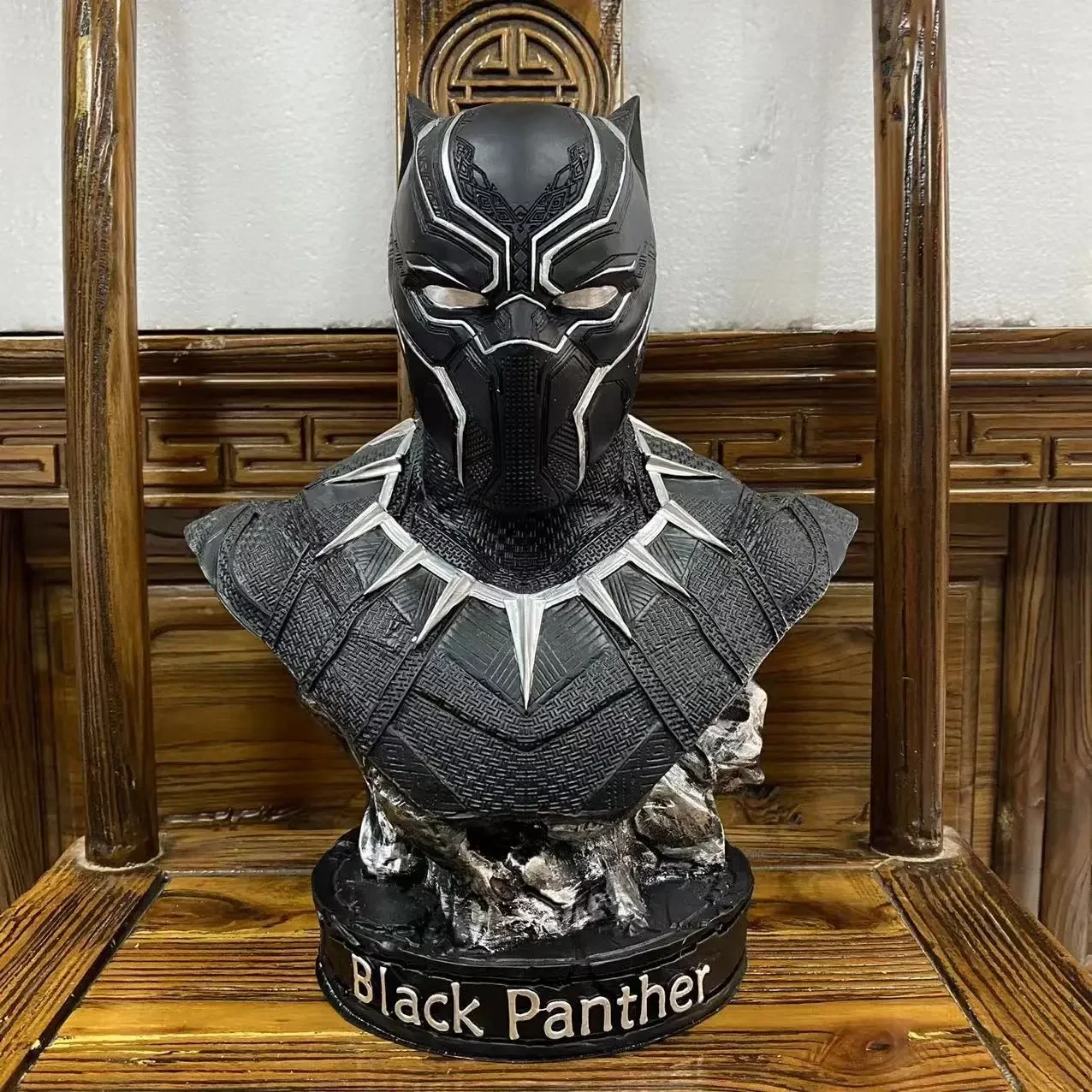 Black Panther Bust – Front view