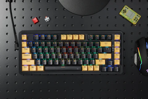 Redragon K649PY-RGB ELF Black/Gold Keyboard