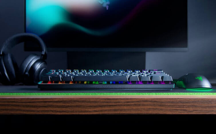 Razer Huntsman Mini Wired Gaming Keyboard - Red Switch – image 2