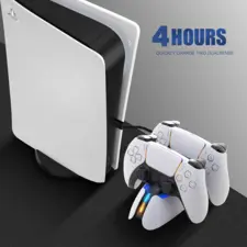 قاعدة شحن مزدوجة لدراعات بلايستيشن 5 من دوبي - أبيض  للبيع في مصر من خلال Games2Egypt