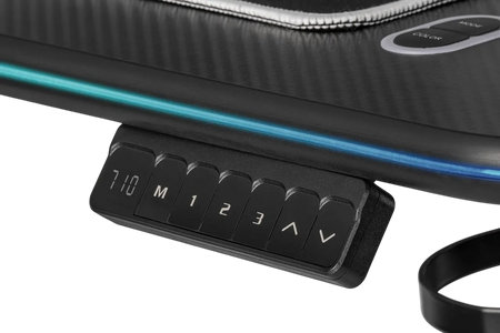 مكتب عمل وجيمنج GT120 أر جي بي من ثيرمالتك - اسود  للبيع في مصر من خلال Games2Egypt