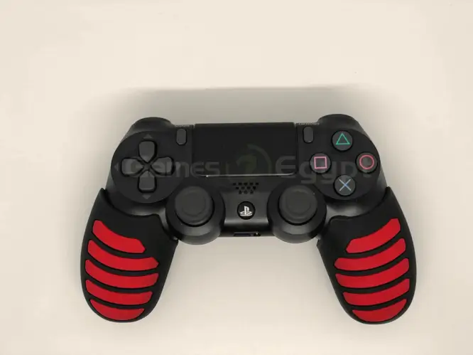 Silicon hand cover for PS4 controller (Red/Black)