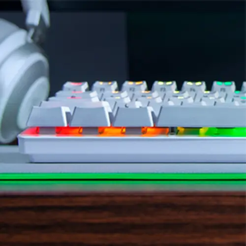 Razer Huntsman Mini (Clicky Optical Purple Switch Keyboard) White Mercury Edition